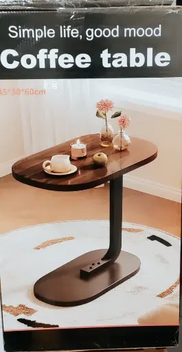 Wooden Coffee Table – Stylish & Compact for Home & Office Use in Qatar